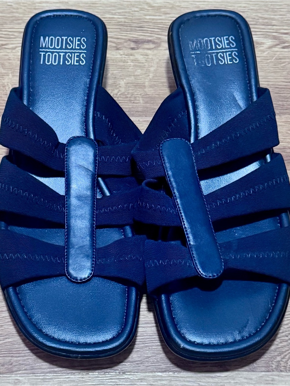 Mootsies Tootsies Navy Strappy Slide Sandals, Size 8.5